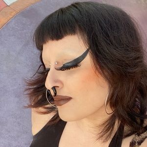 Meet your Posher, Sam